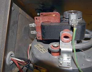 hl s24 compact h06185 fan insitu.jpg